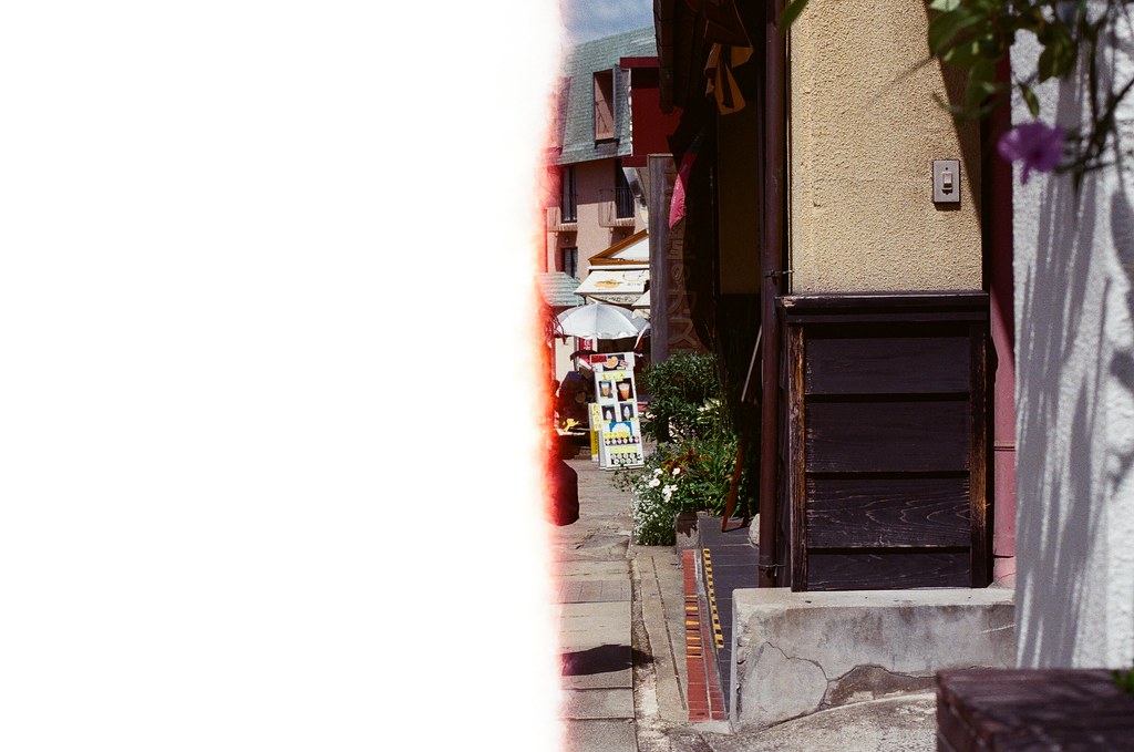 大浦天主堂下 長崎 Nagasaki 2015/09/08 大浦天主堂下  Nikon FM2 Nikon AI Nikkor 50mm f/1.4S Kodak UltraMax ISO400 Photo by Toomore