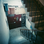 樓梯 / Lomo LC-A 120 Photo by Toomore