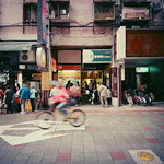 華陰街 Taipei / Negative 800 / Lomo LC-A 120 Photo by Toomore