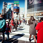 渋谷 Shibuya Tokyo, Japan / Kodak Pro Ektar 100 / Lomo LCA 120 Photo by Toomore